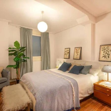 Exclusivo Apartamento En El Casco Viejo ビルバオ エクステリア 写真